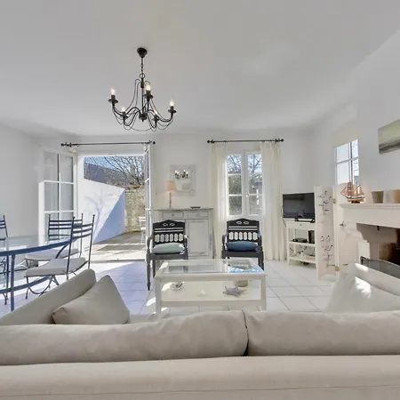 Villa 777 Thoiras 7 Maison, Jardin, Parking *