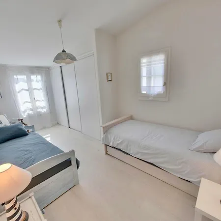 777 Thoiras 7 Maison, Jardin, Parking Villa *